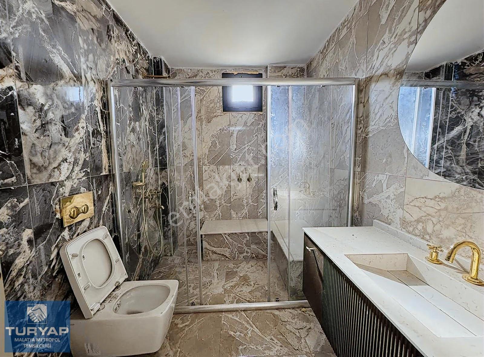 Turyap Metropol'den Ortadoğu Villa Sitesinde 4+1 Satılık Villa - Görsel 28