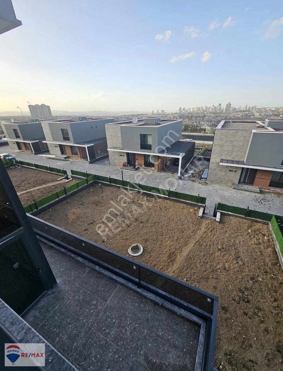 Remax Monar Dan İncek'in Kalbinde 5+2 Sıfır Villalar - Görsel 6