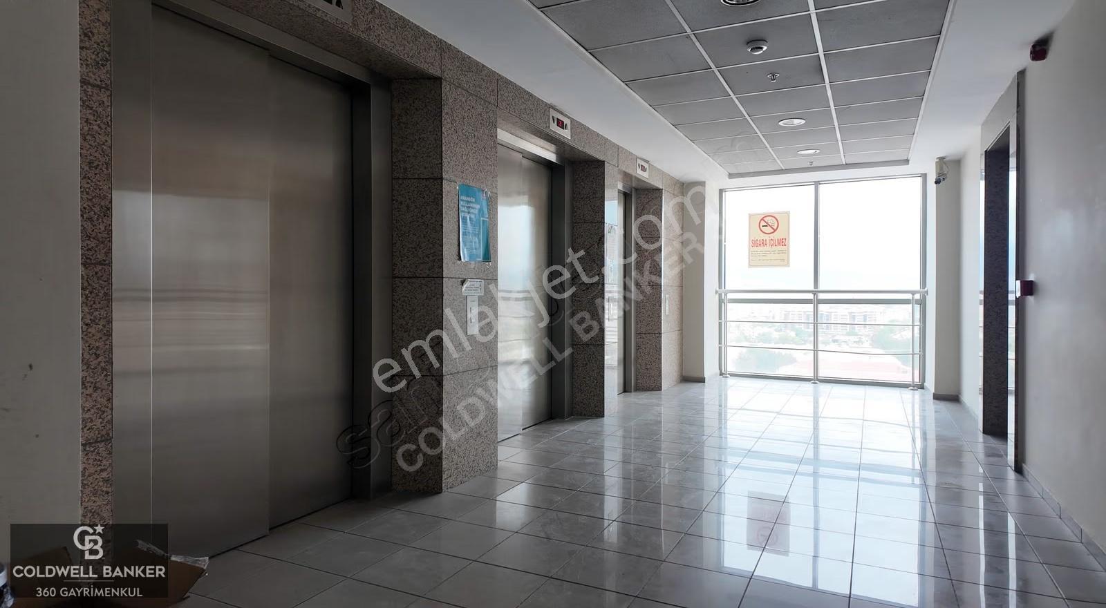 Tepekule İş Merkezinde Büyük Tip Lüks Eşyalı Kiralık Hazır Ofis