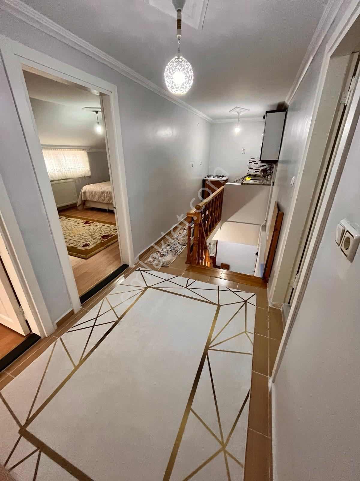 İstasyon Mah Öz Huzur Konutlari Satılık 6+1 200 M2 Daire - Görsel 22