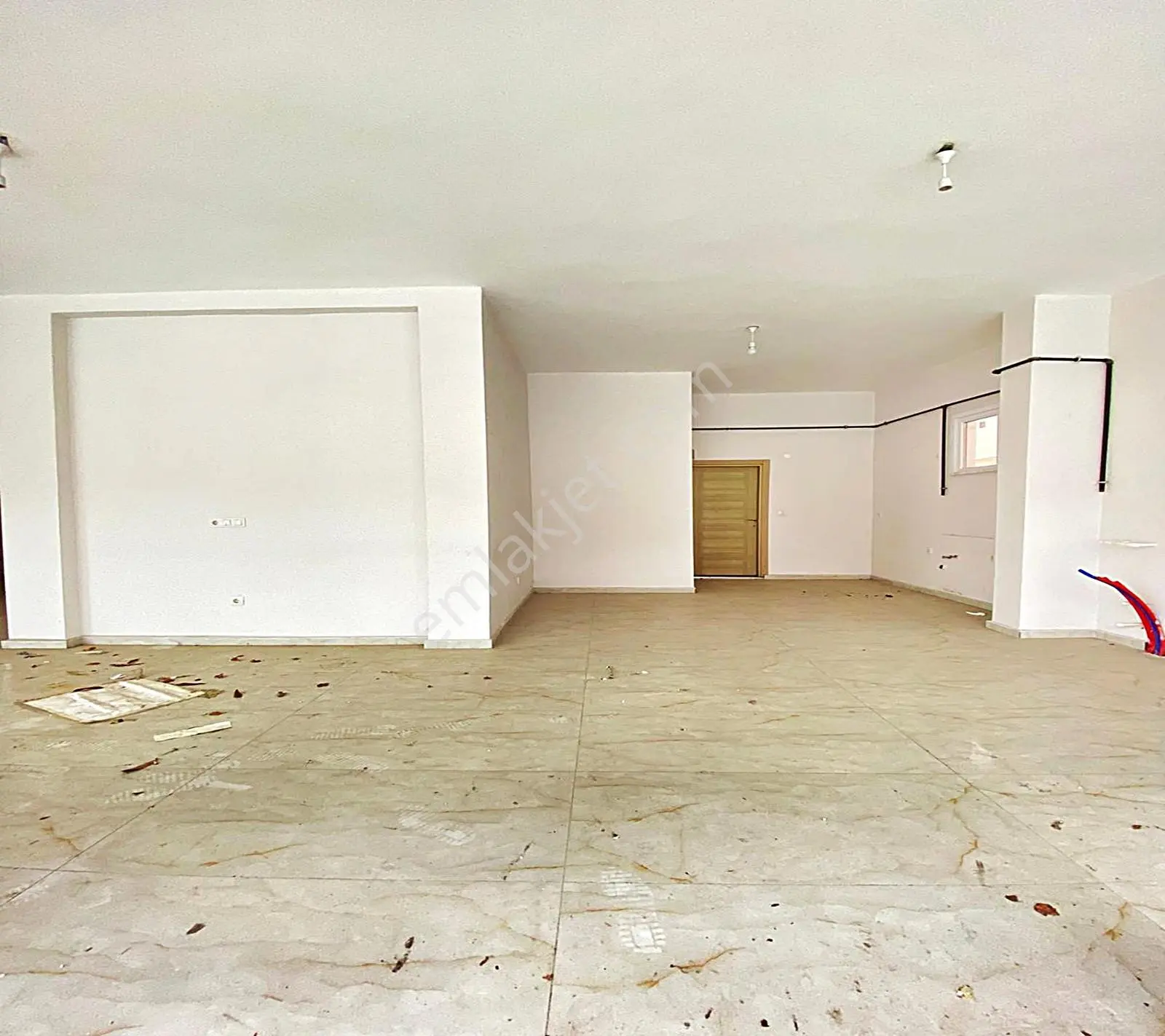 Sancaktepe Cadde 3.parsel İskanlı Satılık Dükkan - Görsel 9
