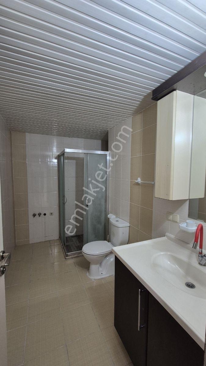 Aybars'tan Selçuk Bey'de Kiralık 2+1 Çatı Kat Daire - Görsel 25