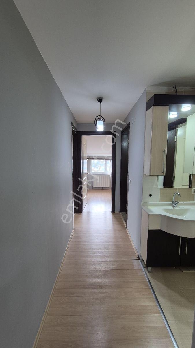 Aybars'tan Selçuk Bey'de Kiralık 2+1 Çatı Kat Daire - Görsel 18