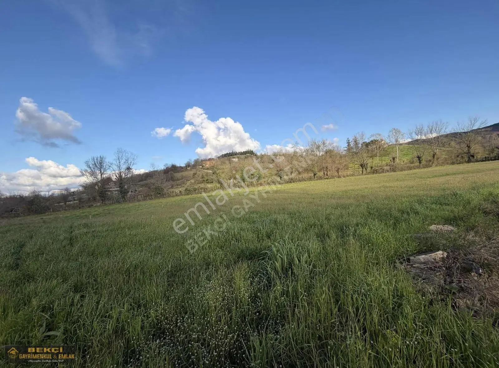 Akmanlar'da Çift Satılık 1534m2+1534m2 Arsa