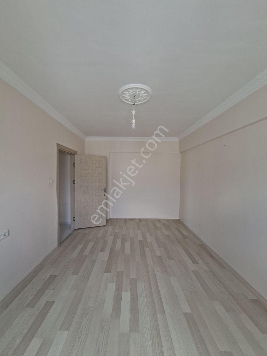 Turkuaz'dan Kılavuzda Güney Cephe Yapılı Masrasız 3+1 Daire - Görsel 15