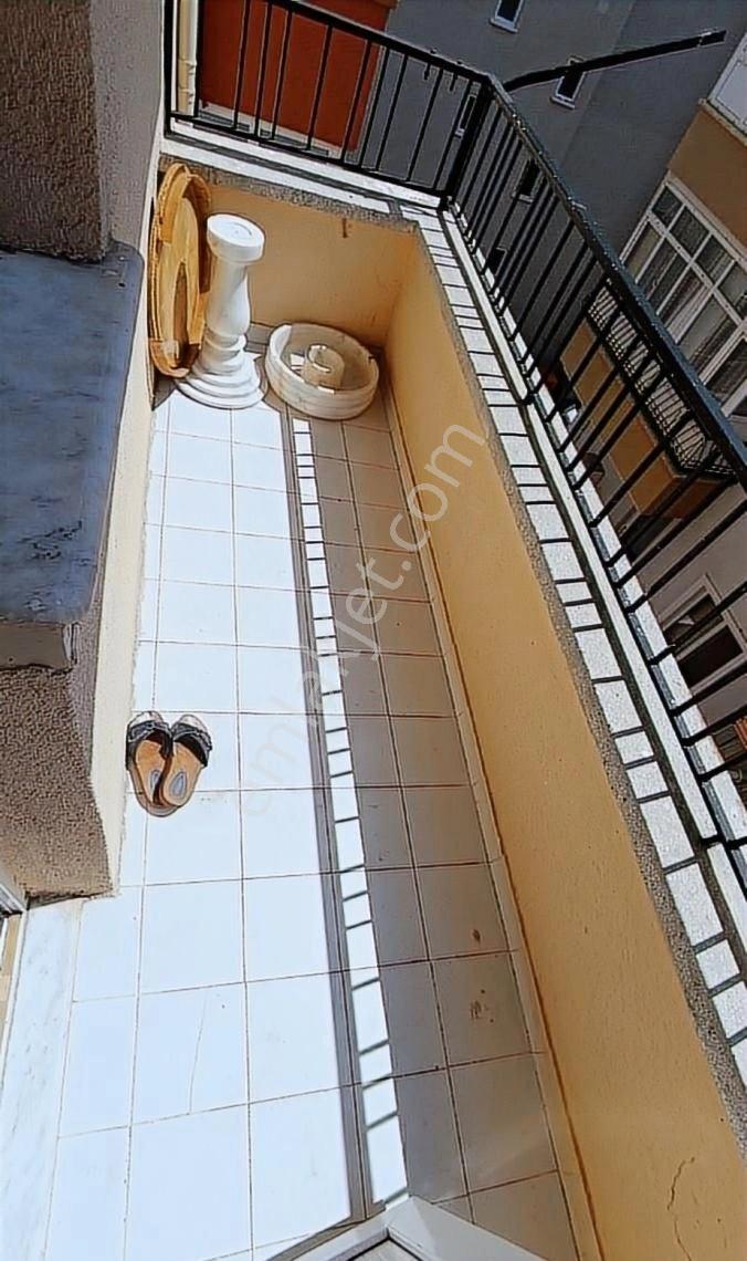 Acil Karahöyük Caddesi Üzerinde 3+1 2.katta Masrafsız Daire - Görsel 4