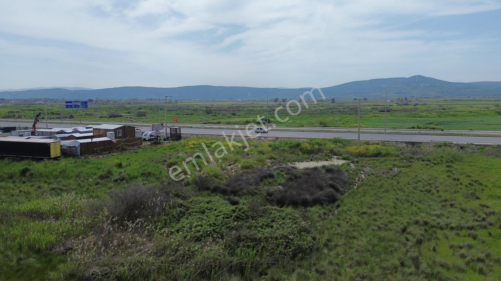 Bergama Ana Yolu Sıfır Cepheli Satılık 2 Adet Arsa Ticari İmarlı - Görsel 4