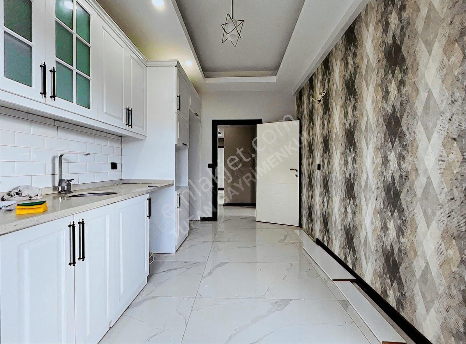 Manavgat Sarılar Yamaç Park Sitesinde 3+1 Ultra Lüks Daire - Görsel 32