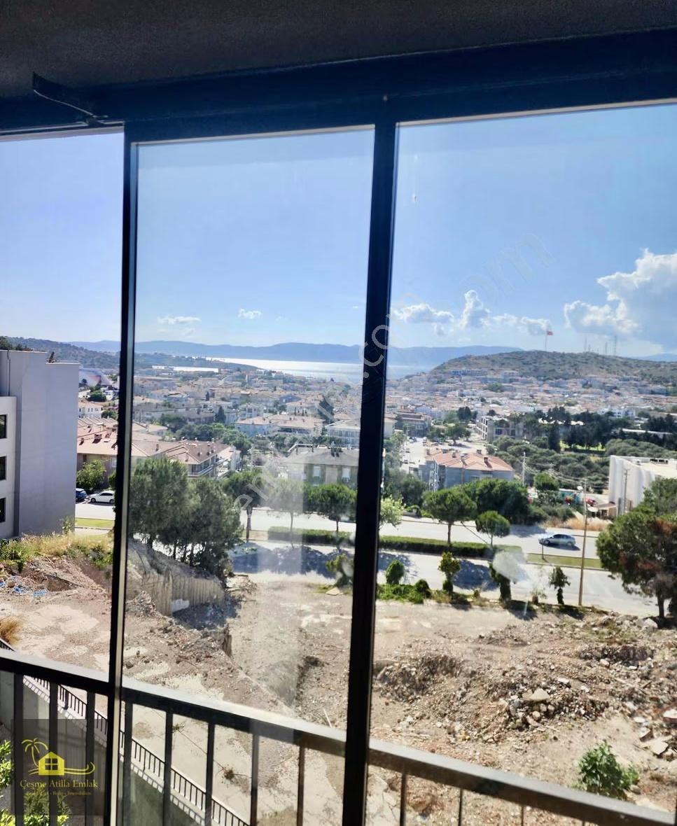 Çeşme Merkez'de Kiralık Deniz Manzaralı Ful Eşyalı 1+1 - Görsel 16