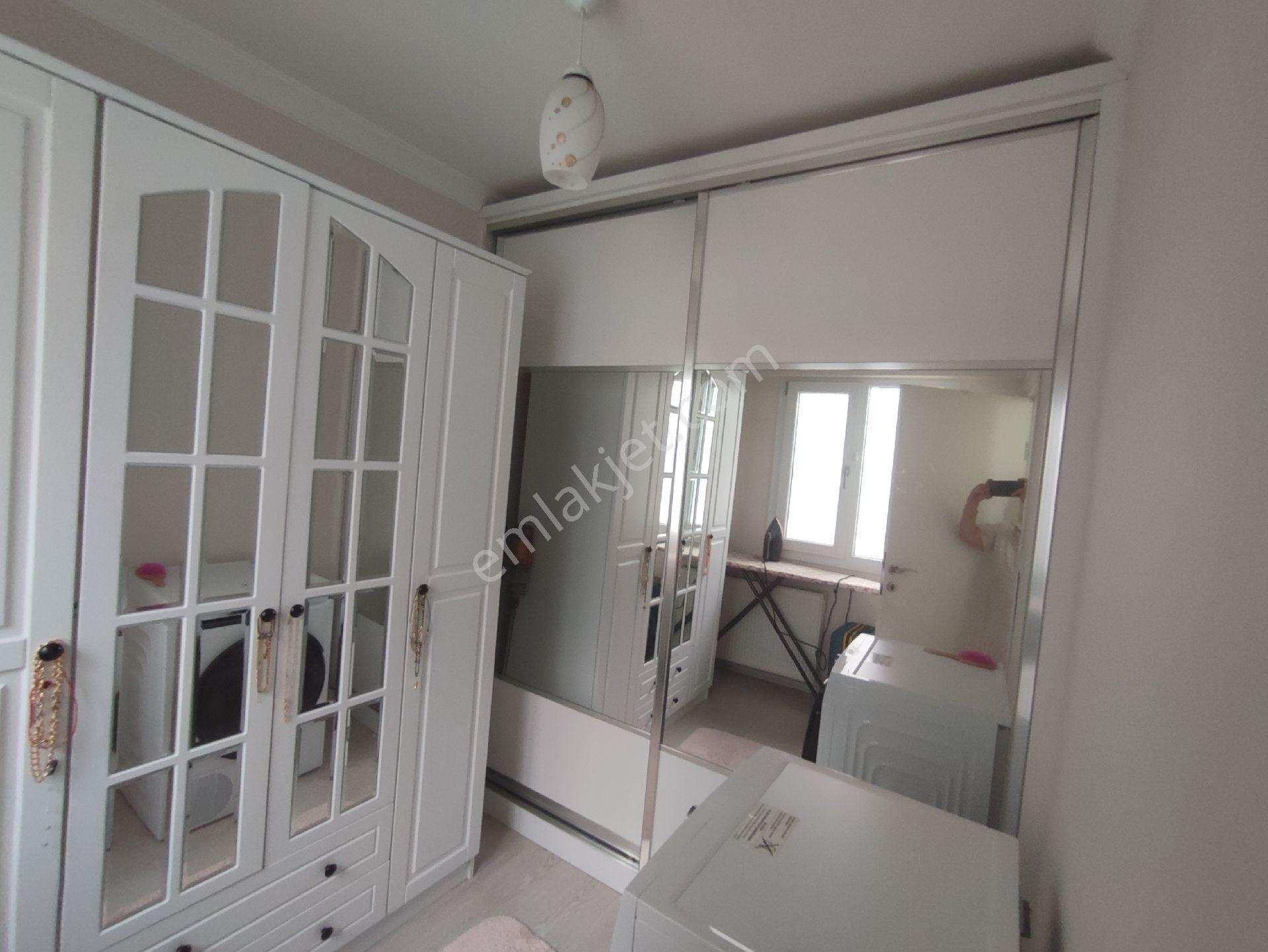 İzmir Hatay Renkli İnönü Caddesine Yakın Kiracılı Satılık Daire - Görsel 17