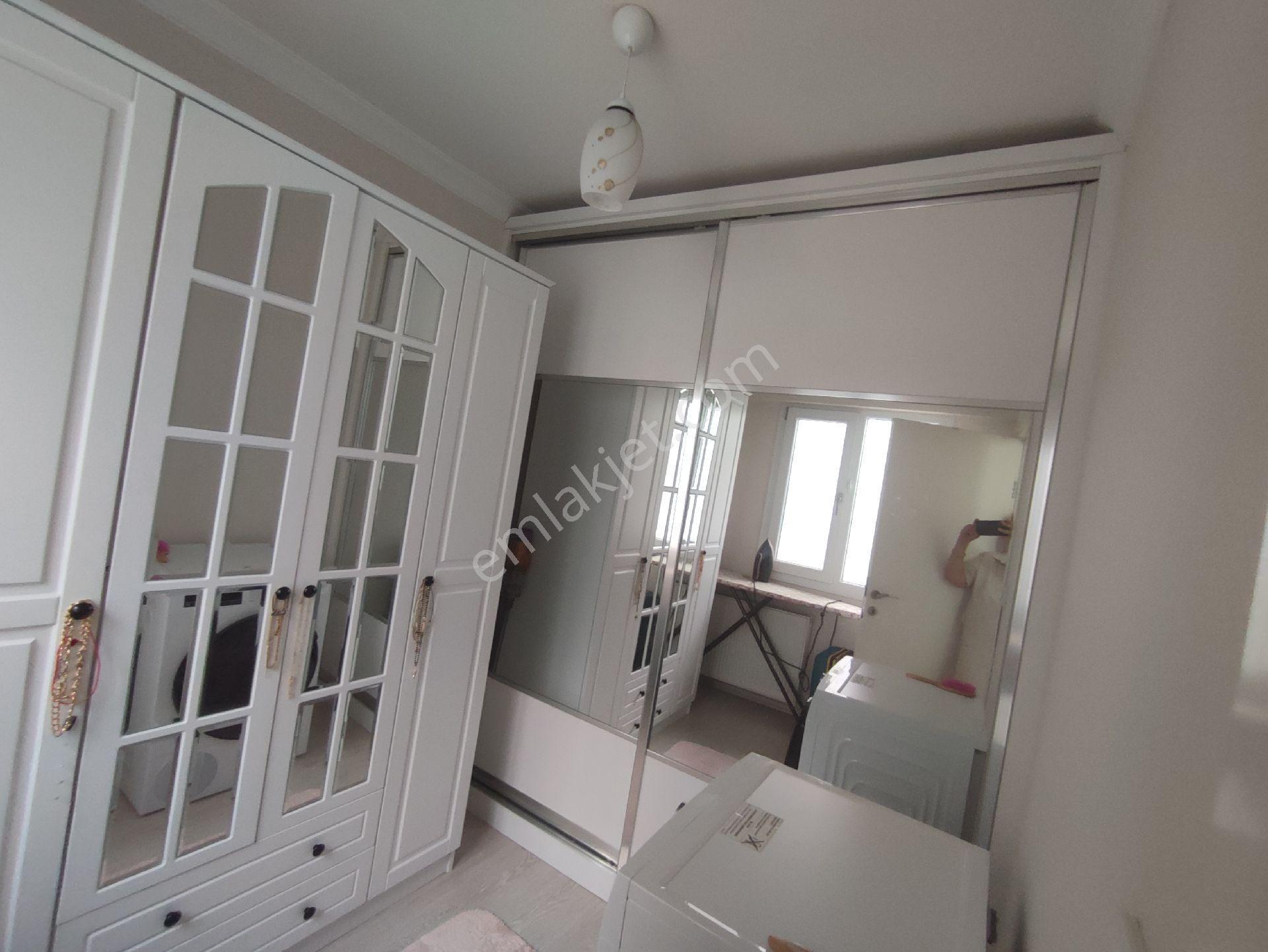 İzmir Hatay Renkli İnönü Caddesine Yakın Kiracılı Satılık Daire - Görsel 16