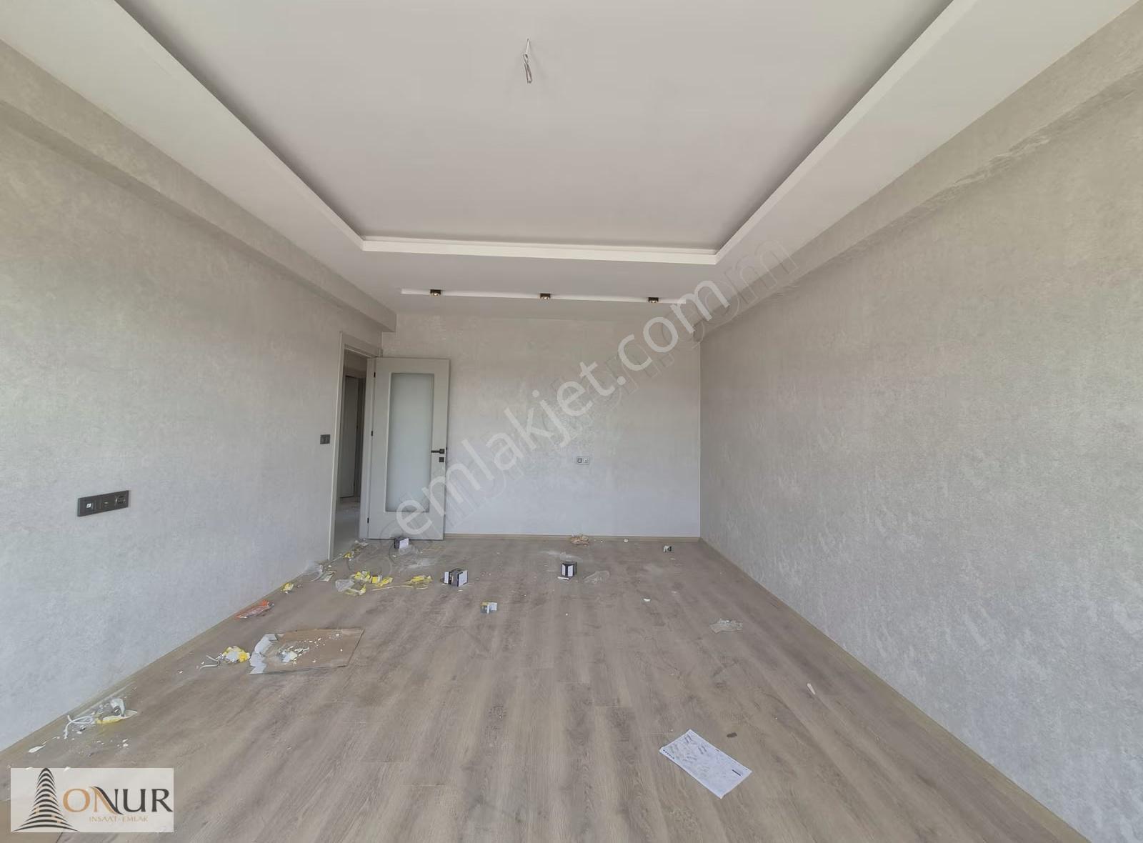 Onur Emlak Yeni Taramvay Hattına Cephe 2+1 Ara Kat K.otoparklı - Görsel 12