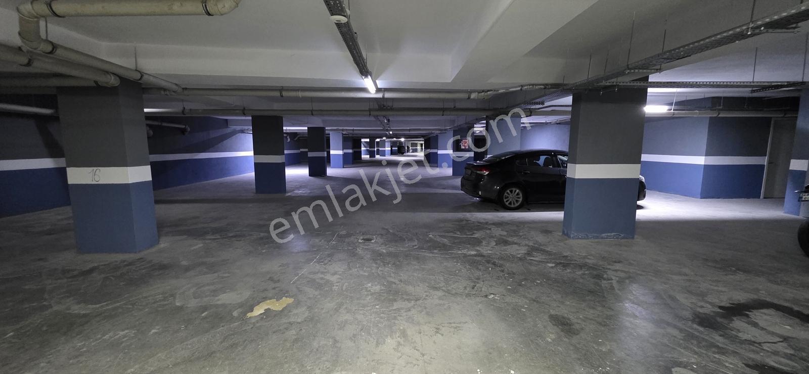 Beylikdüzü Deniz İstanbul Marina Evleri 2,5+1 Bahçe Kullanımlı - Görsel 34