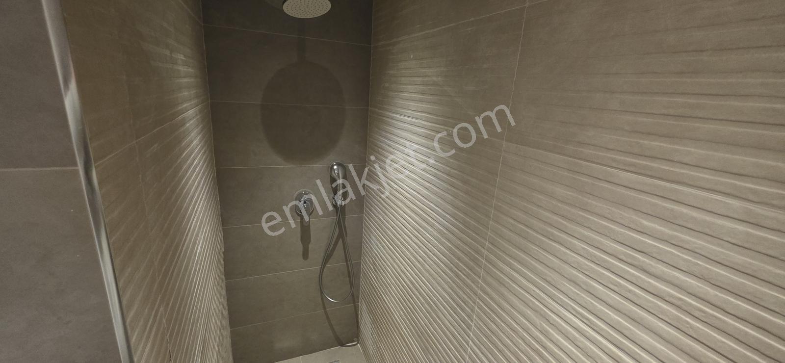 Beylikdüzü Deniz İstanbul Marina Evleri 2,5+1 Bahçe Kullanımlı - Görsel 5