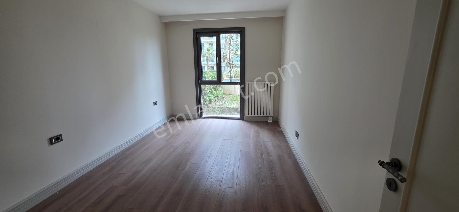 Beylikdüzü Deniz İstanbul Marina Evleri 2,5+1 Bahçe Kullanımlı - Görsel 7