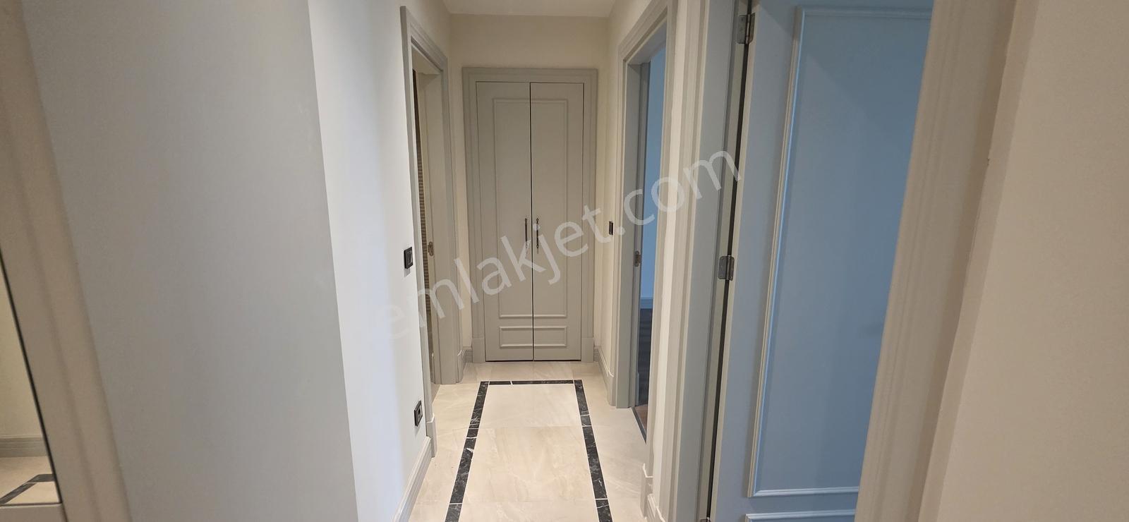 Beylikdüzü Deniz İstanbul Marina Evleri 2,5+1 Bahçe Kullanımlı - Görsel 32