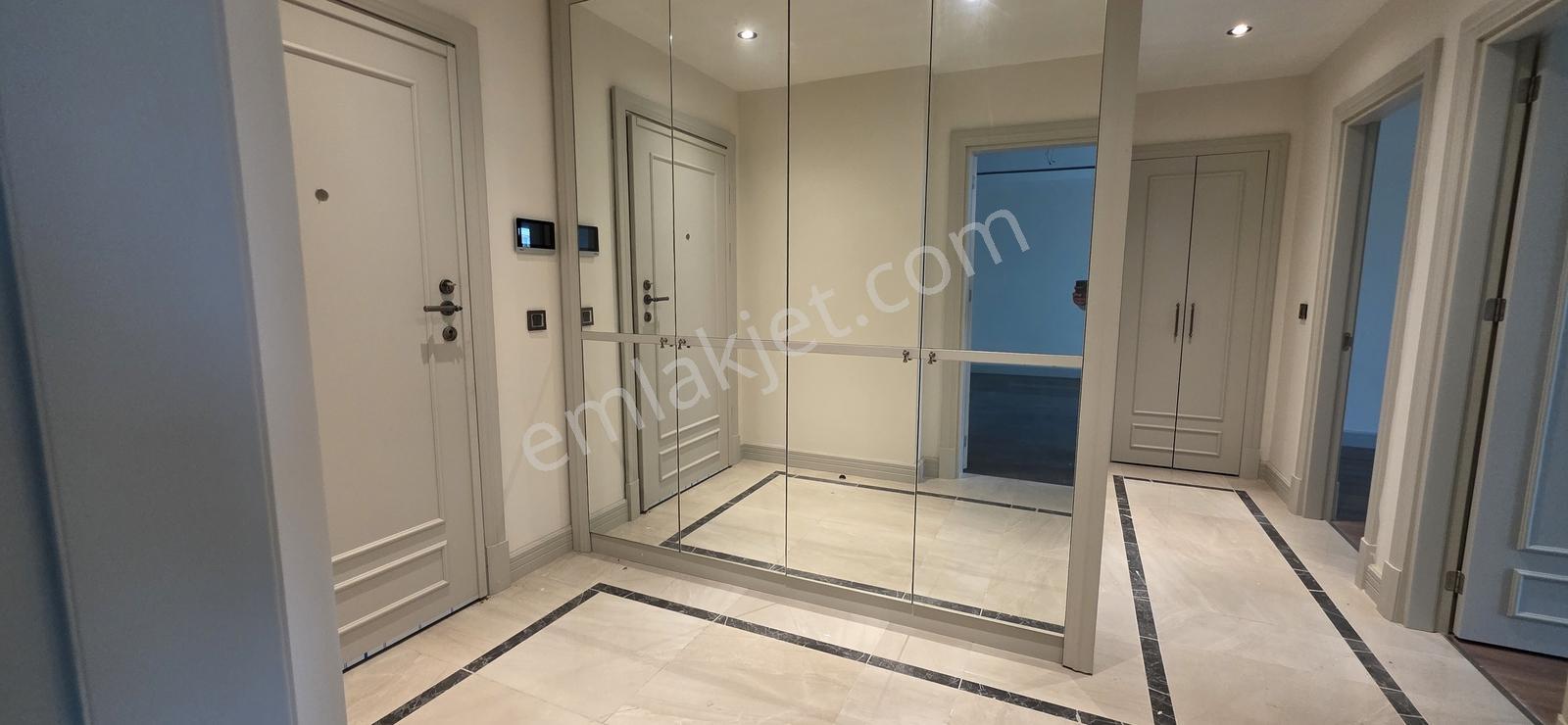 Beylikdüzü Deniz İstanbul Marina Evleri 2,5+1 Bahçe Kullanımlı - Görsel 28