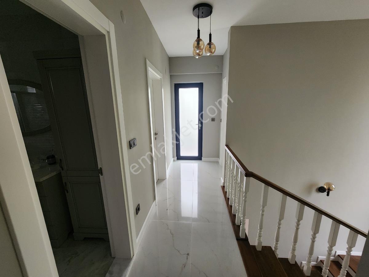 Turyap Trabzon Satılık Lüks Villa Meydandandan 15 Dakika - Görsel 20