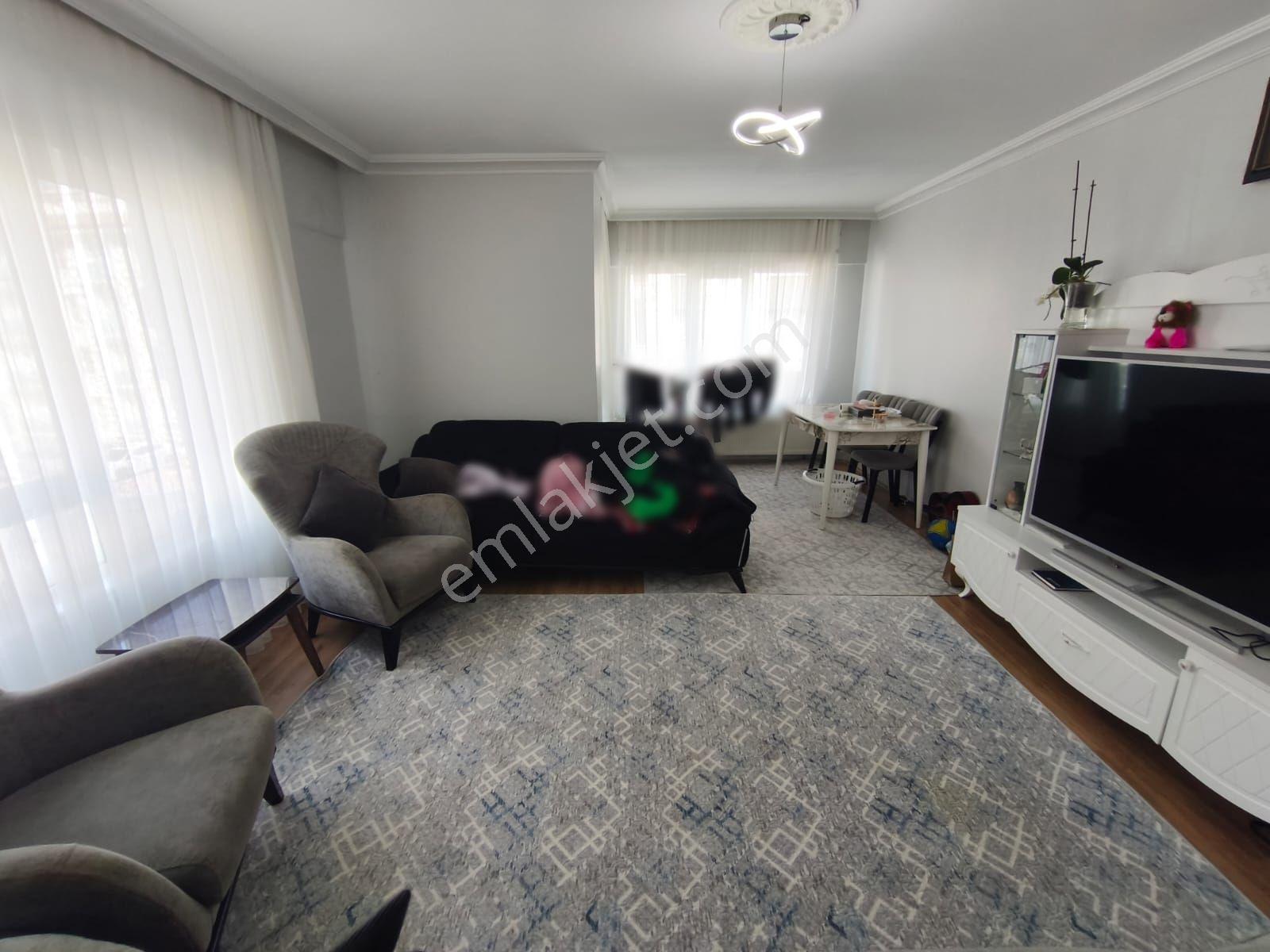 Bağlum / Hisar Mah. Cadde Üzeri Köşebaşı 2-banyo & Kilerli 3+1 - Görsel 8