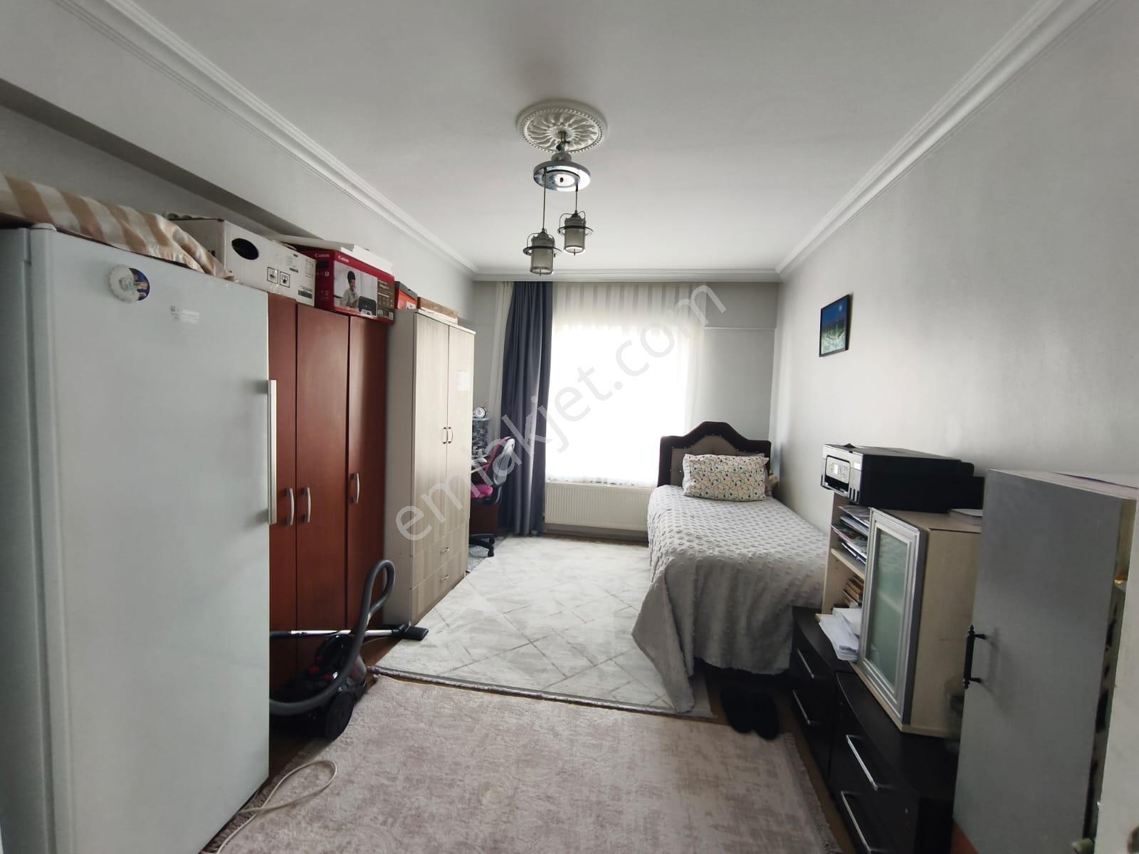 Bağlum / Hisar Mah. Cadde Üzeri Köşebaşı 2-banyo & Kilerli 3+1 - Görsel 24
