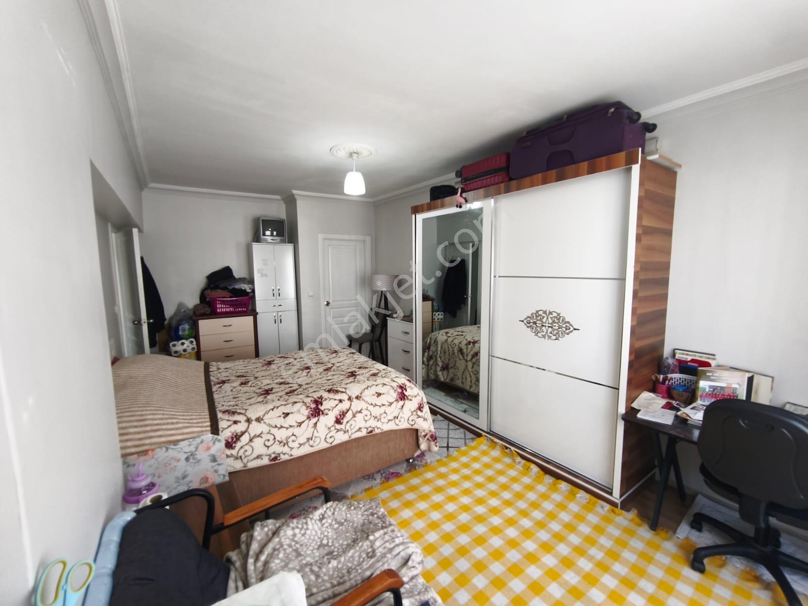 Bağlum / Hisar Mah. Cadde Üzeri Köşebaşı 2-banyo & Kilerli 3+1 - Görsel 12