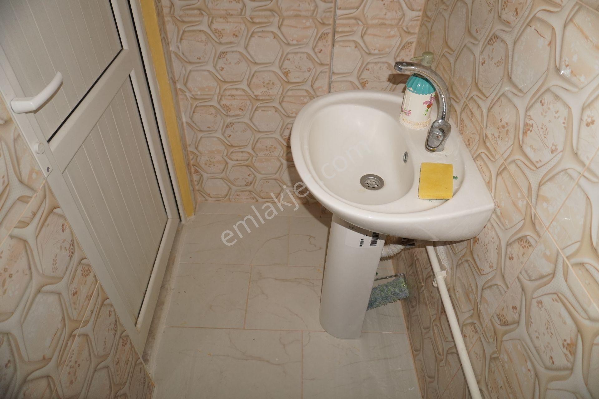 Ataşehirde Kiralık Eşyalı 2+1 Doğalgazlı+balkonlu Çiğli Serkan - Görsel 28