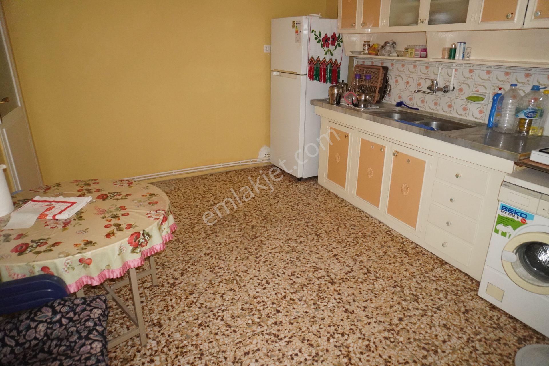 Ataşehirde Kiralık Eşyalı 2+1 Doğalgazlı+balkonlu Çiğli Serkan - Görsel 5