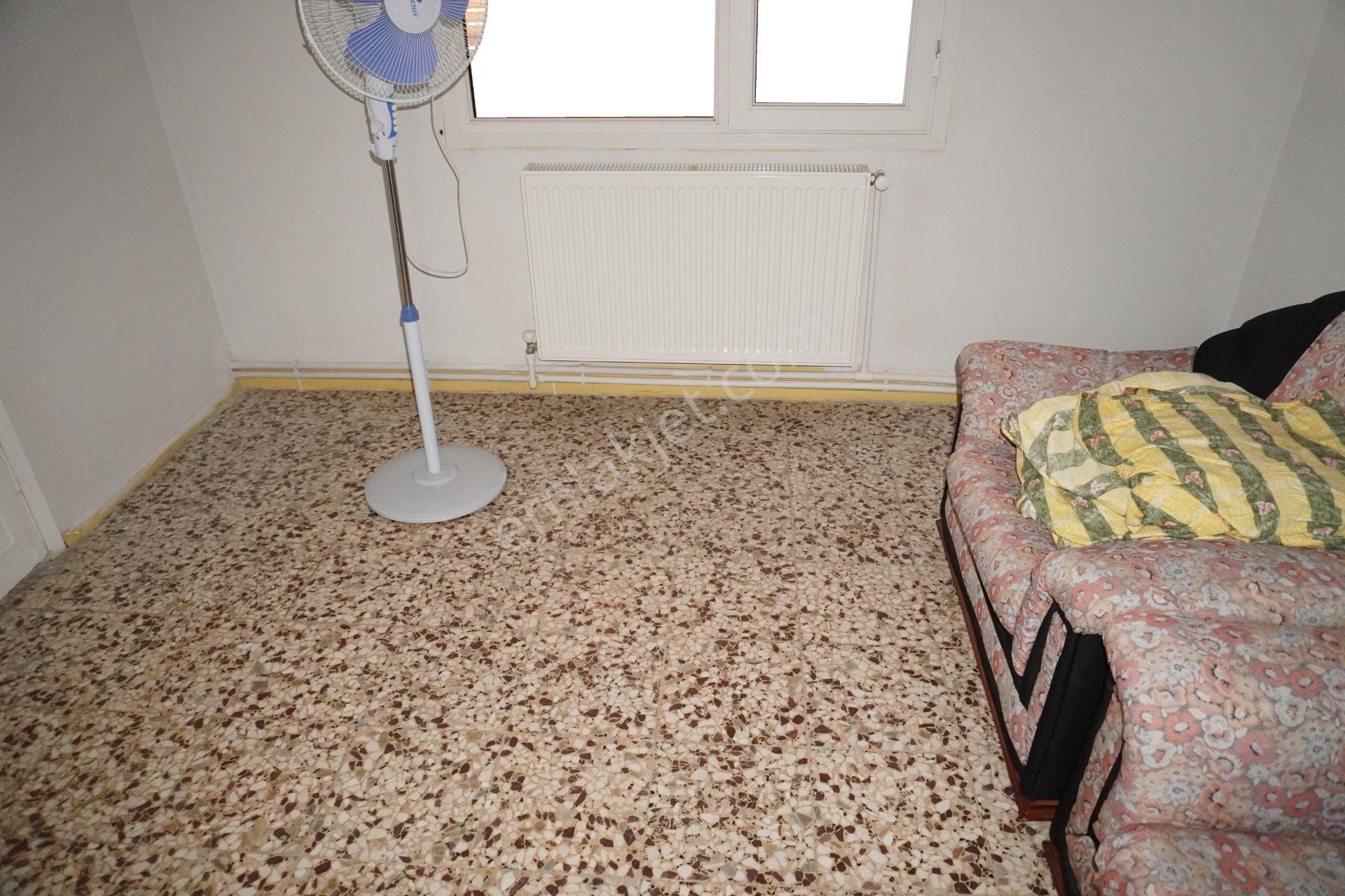 Ataşehirde Kiralık Eşyalı 2+1 Doğalgazlı+balkonlu Çiğli Serkan - Görsel 24