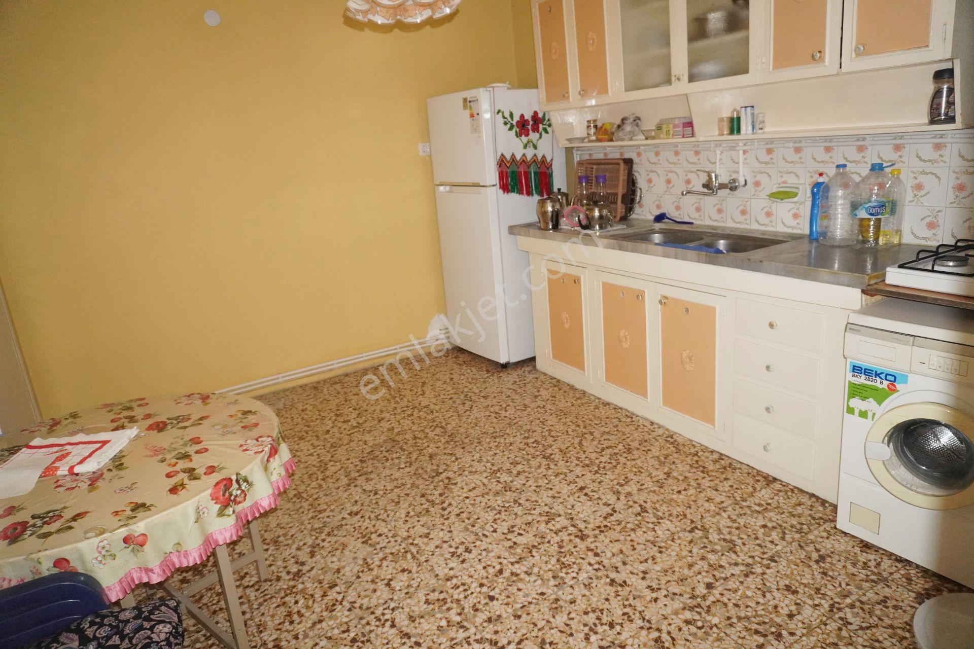 Ataşehirde Kiralık Eşyalı 2+1 Doğalgazlı+balkonlu Çiğli Serkan - Görsel 4