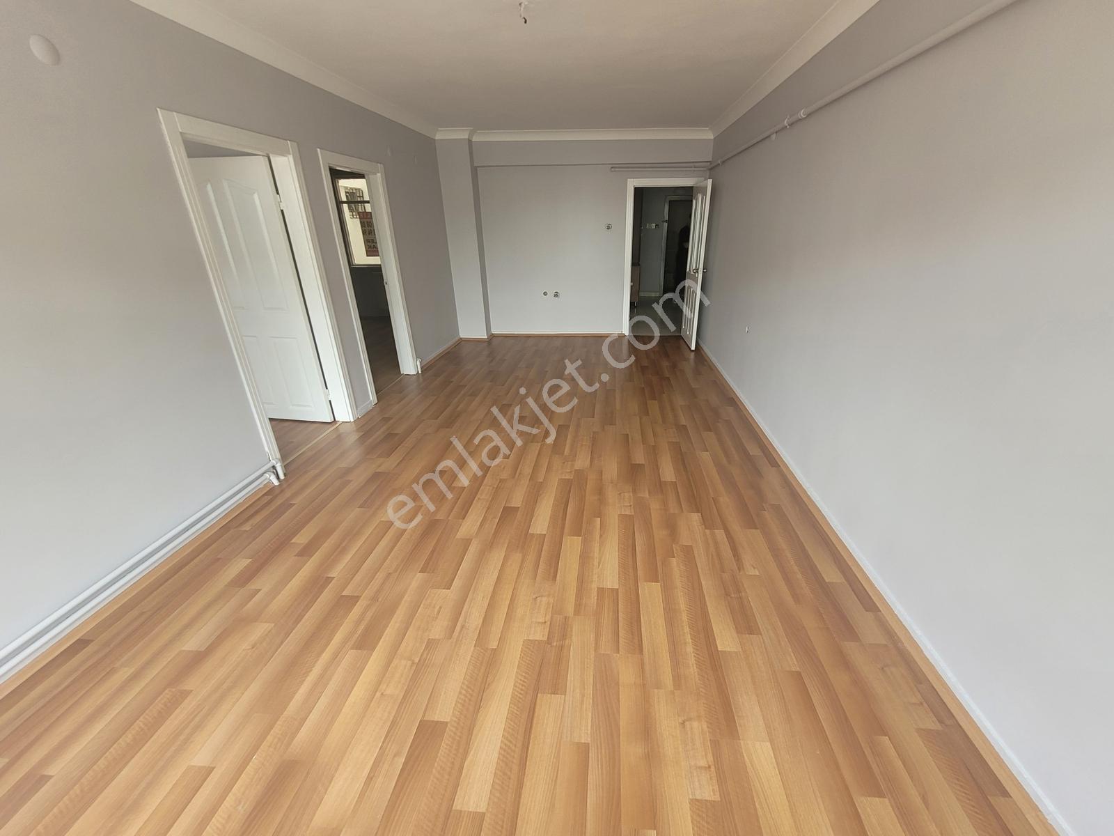 Merkezi Konumda 1.katta 3 Oda 1 Salon Kiralık Daire ... - Görsel 12