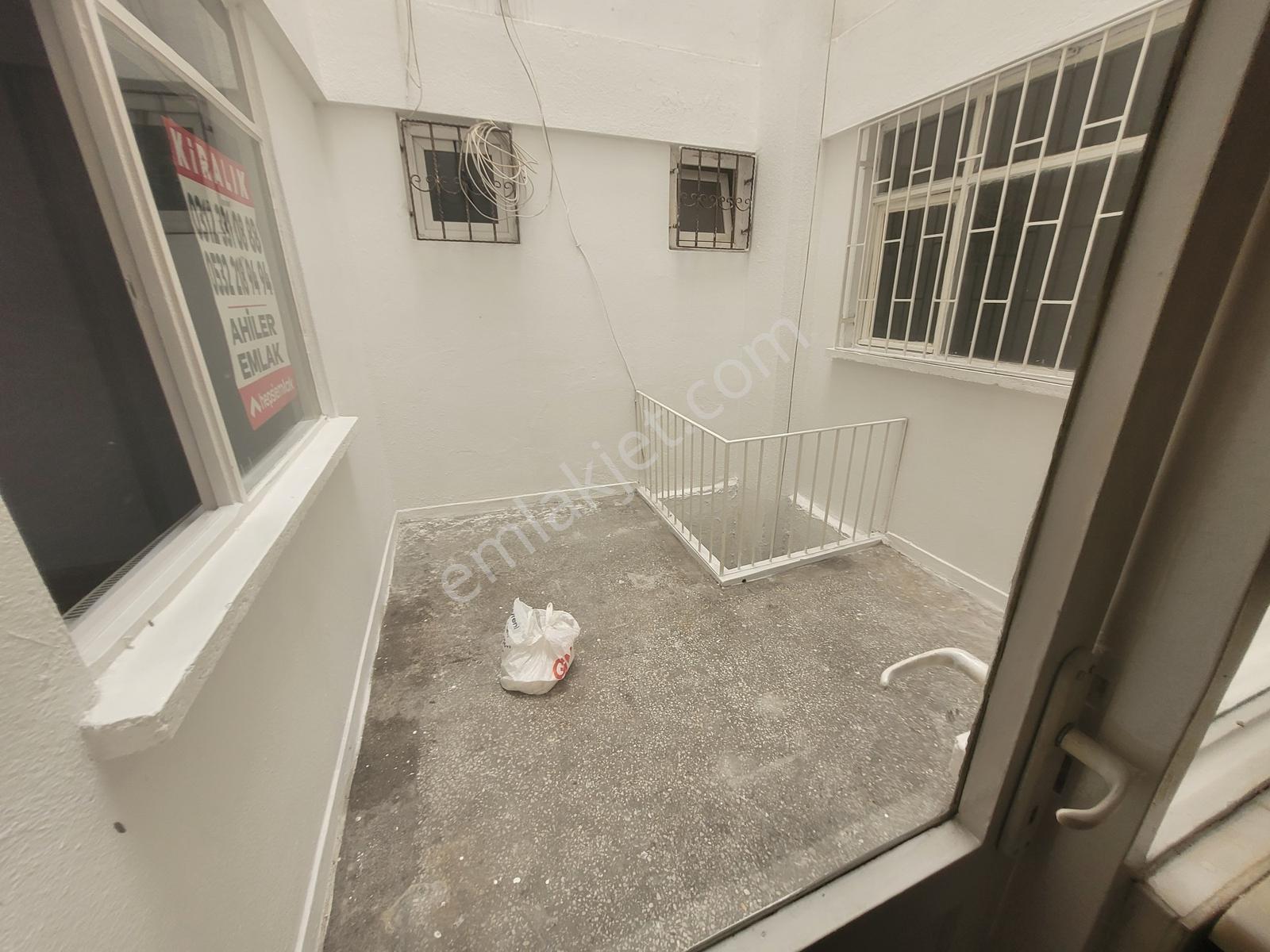 Merkezi Konumda 1.katta 3 Oda 1 Salon Kiralık Daire ... - Görsel 17