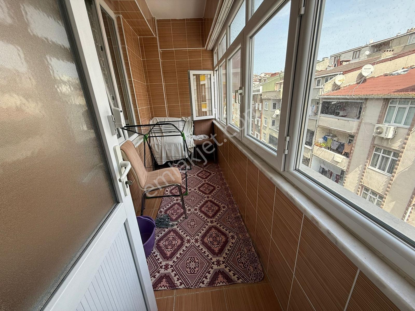 Köprü Emlaktan Y.emre Mh. 2+1 Net 90 M2 Satılık Ara Kat Daire - Görsel 3