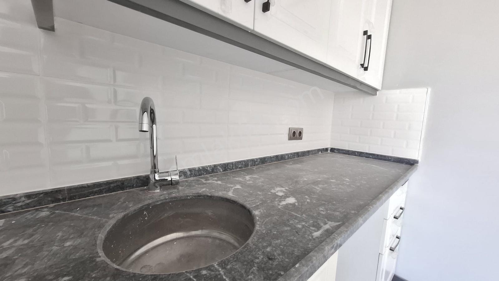 Uğur Kırseven Re/max Parladan Atakum Körfezde 1+1 Satılık Daire - Görsel 12