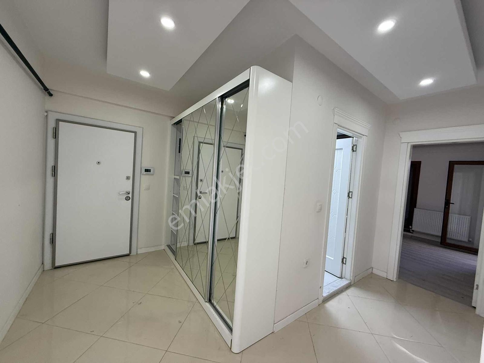 Uygan'dan Cumhuriyet Mah. 2+1 120m² Çamlı Vadi Sitesinde Lüxsite - Görsel 8