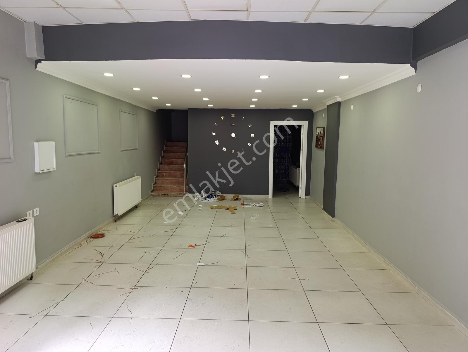 Heykel Meyd. Arçelik Aralığında 140 M2 Kiralık Dükkan - Görsel 5