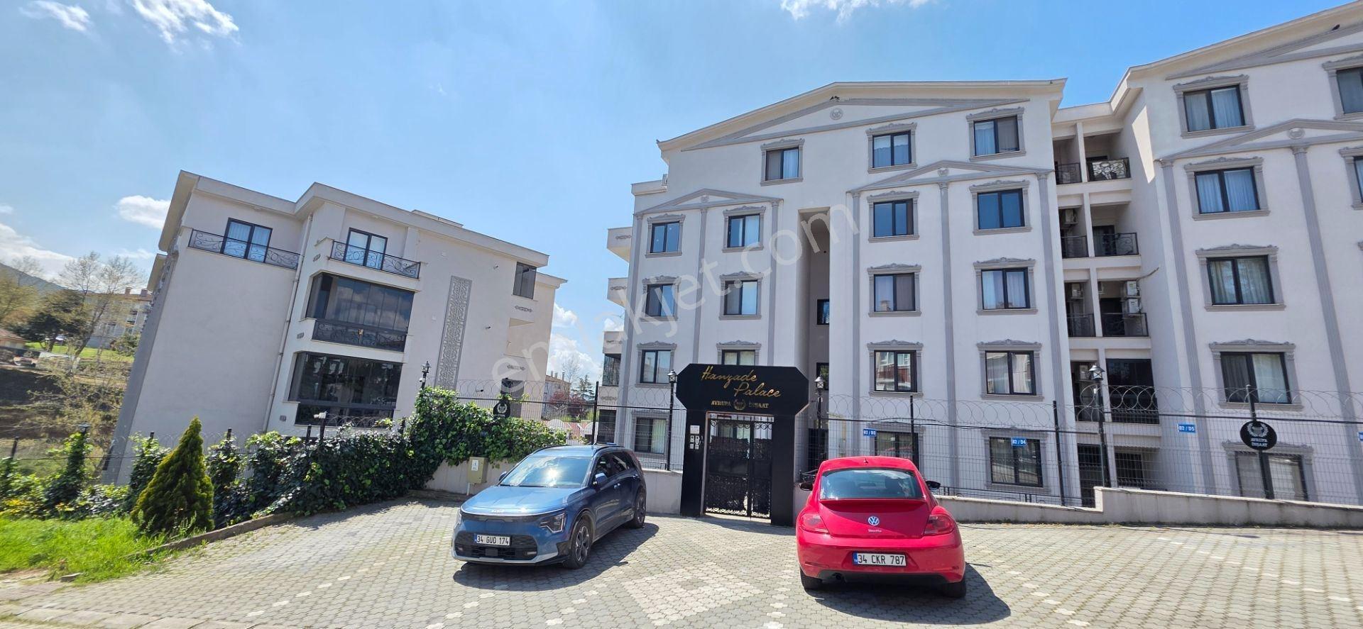 Hanzade Palace' Ta Kiralık 3+1 Dubleks Daire - Görsel 4
