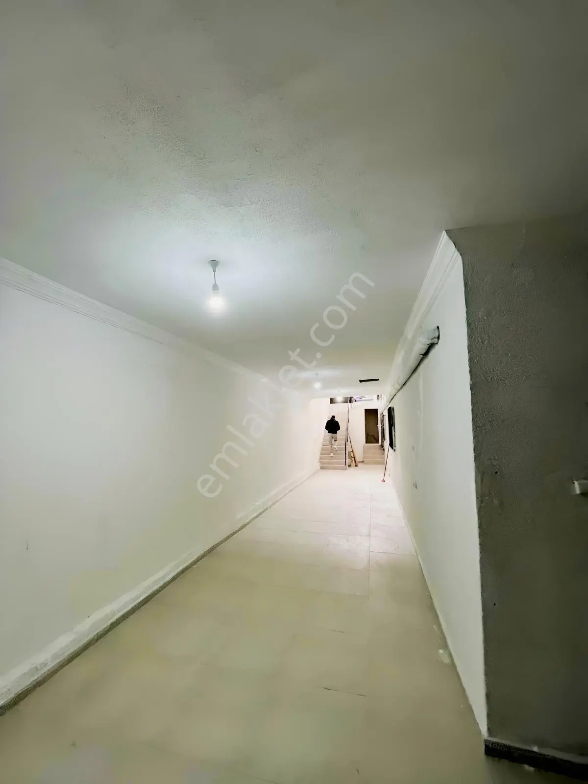 Güvercintepe Gül Sokakta Kiralık Geniş Ve Kullanışlı Depo.220m2 - Görsel 4