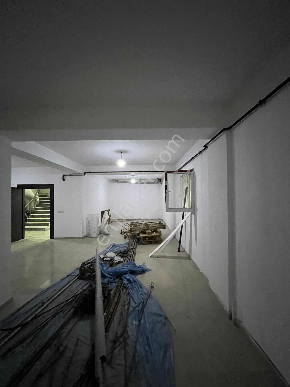 Güvercintepe Gül Sokakta Kiralık Geniş Ve Kullanışlı Depo.220m2 - Görsel 30