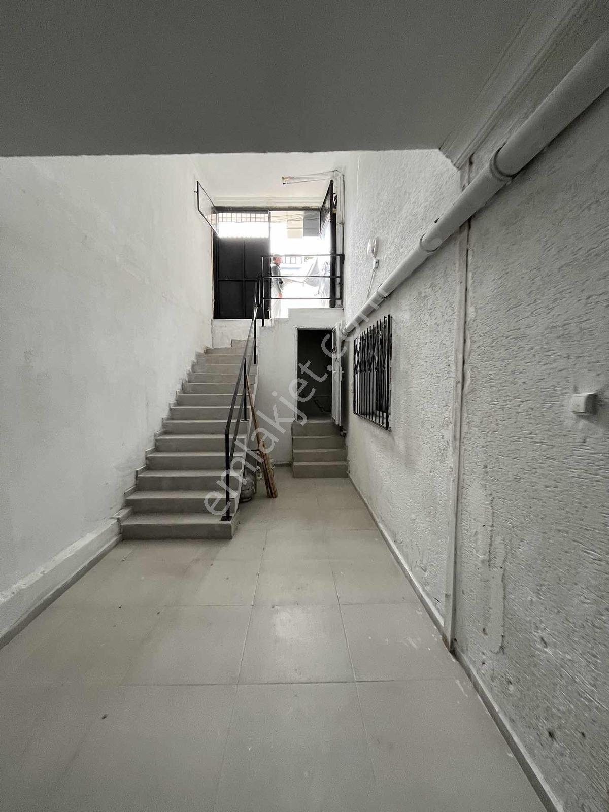 Güvercintepe Gül Sokakta Kiralık Geniş Ve Kullanışlı Depo.220m2 - Görsel 25