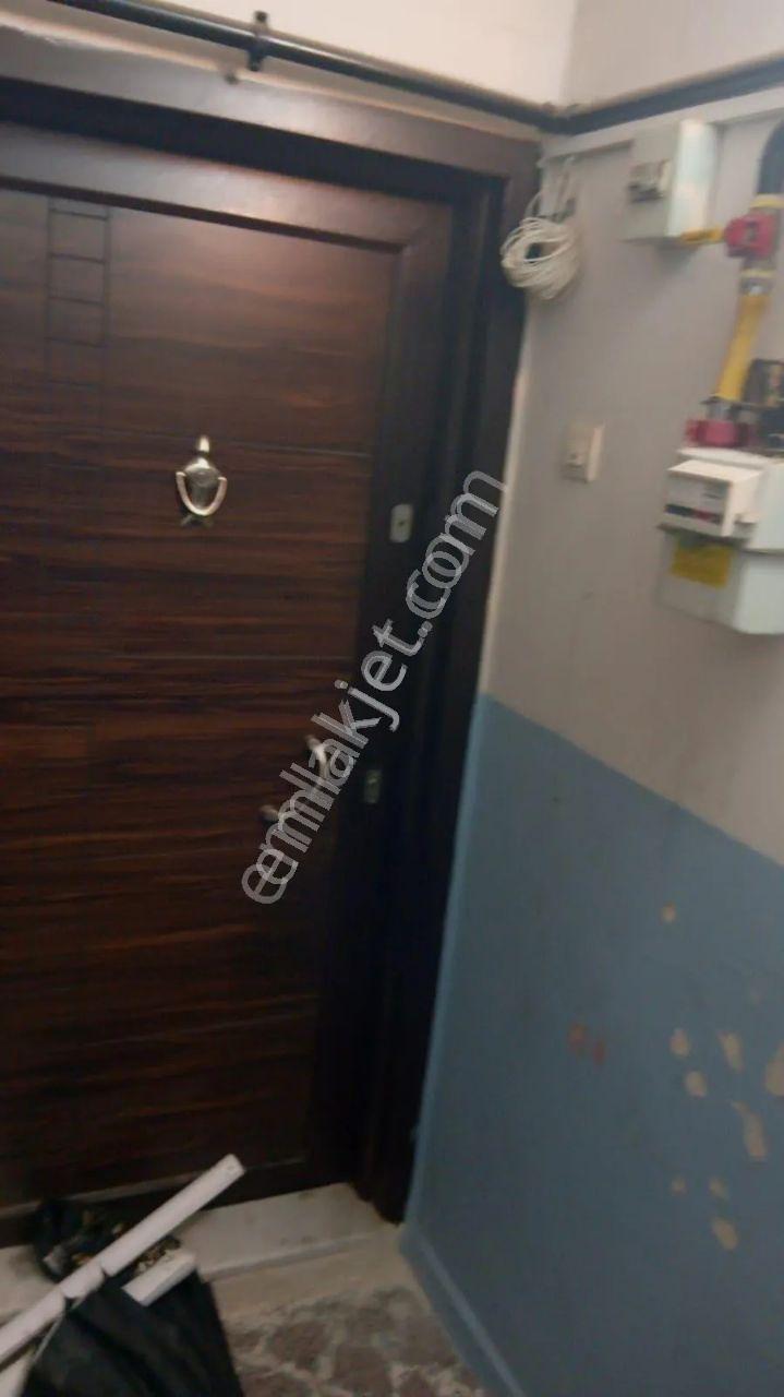 Aydın Kent Meydanında Kiralık Dogalgazlı 3+1 Daire Ofis Olabilir