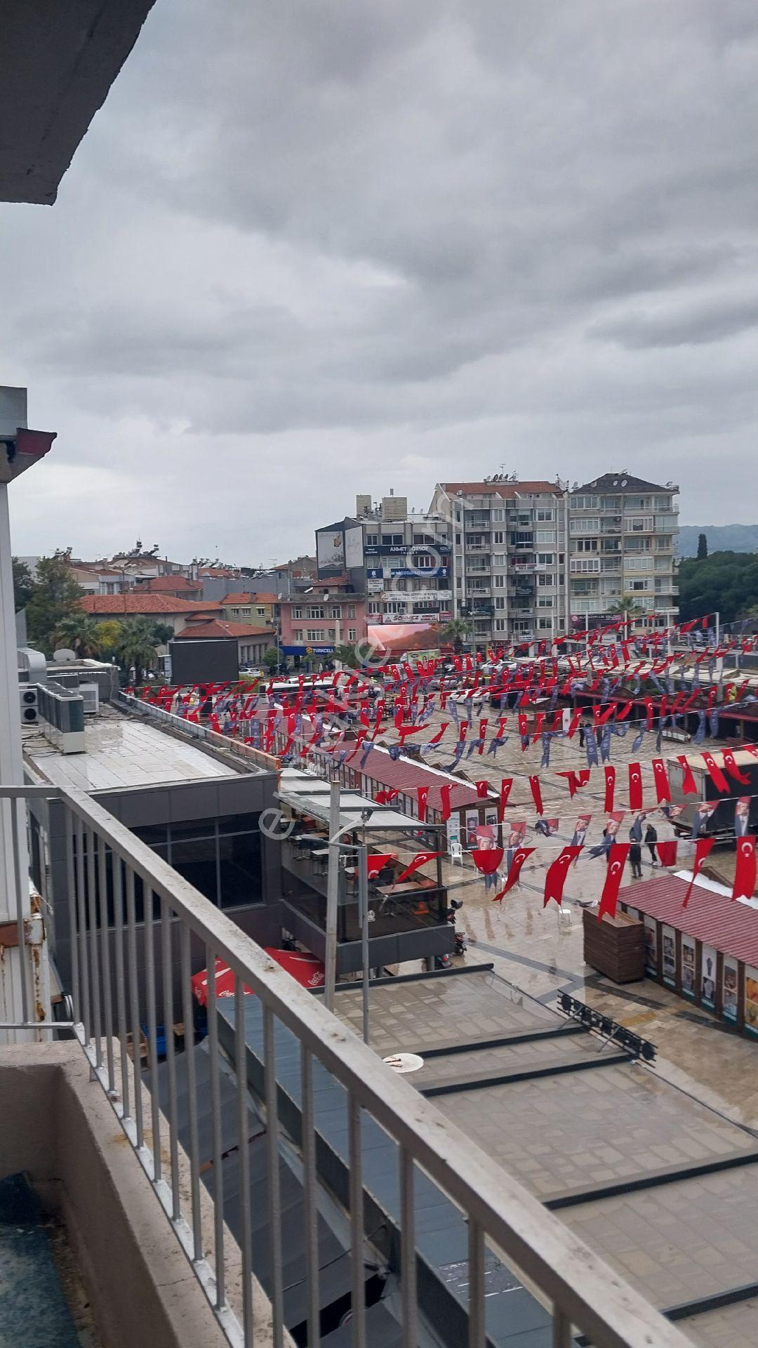 Aydın Kent Meydanında Kiralık Dogalgazlı 3+1 Daire Ofis Olabilir - Görsel 24