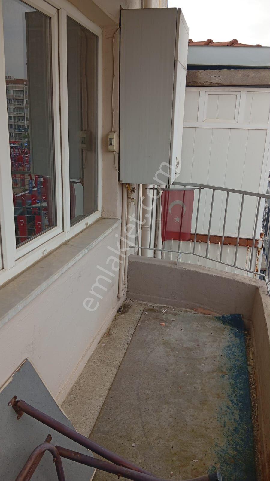 Aydın Kent Meydanında Kiralık Dogalgazlı 3+1 Daire Ofis Olabilir - Görsel 4
