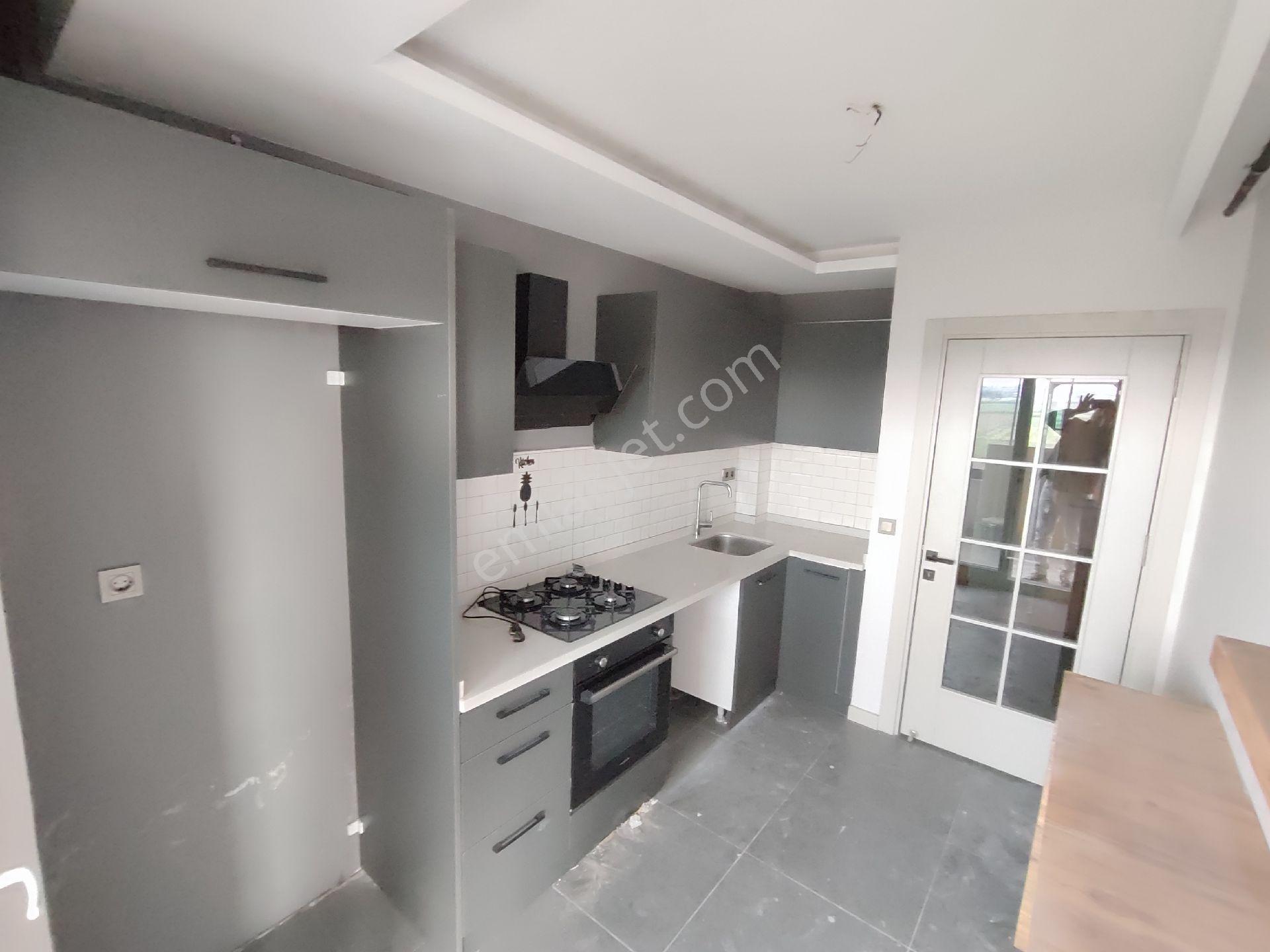 Havuz Güvenlik Sosyal Donatılı Sitede 3+1 Km Kiralık Daire - Görsel 3