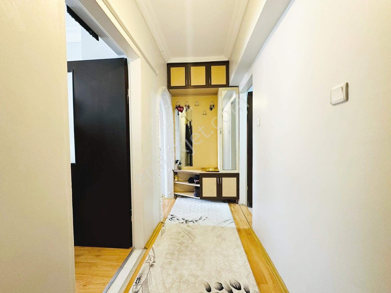 Barut Emlak_ Kat Konumunda Yüksek Giriş 3+1 Masrafsız İskanlı - Görsel 27