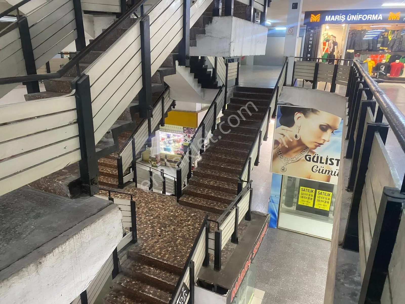Kc Emlaktan Mersinin Göbeğinde Merkez Çarşıda Satılık Dükkan - Görsel 4