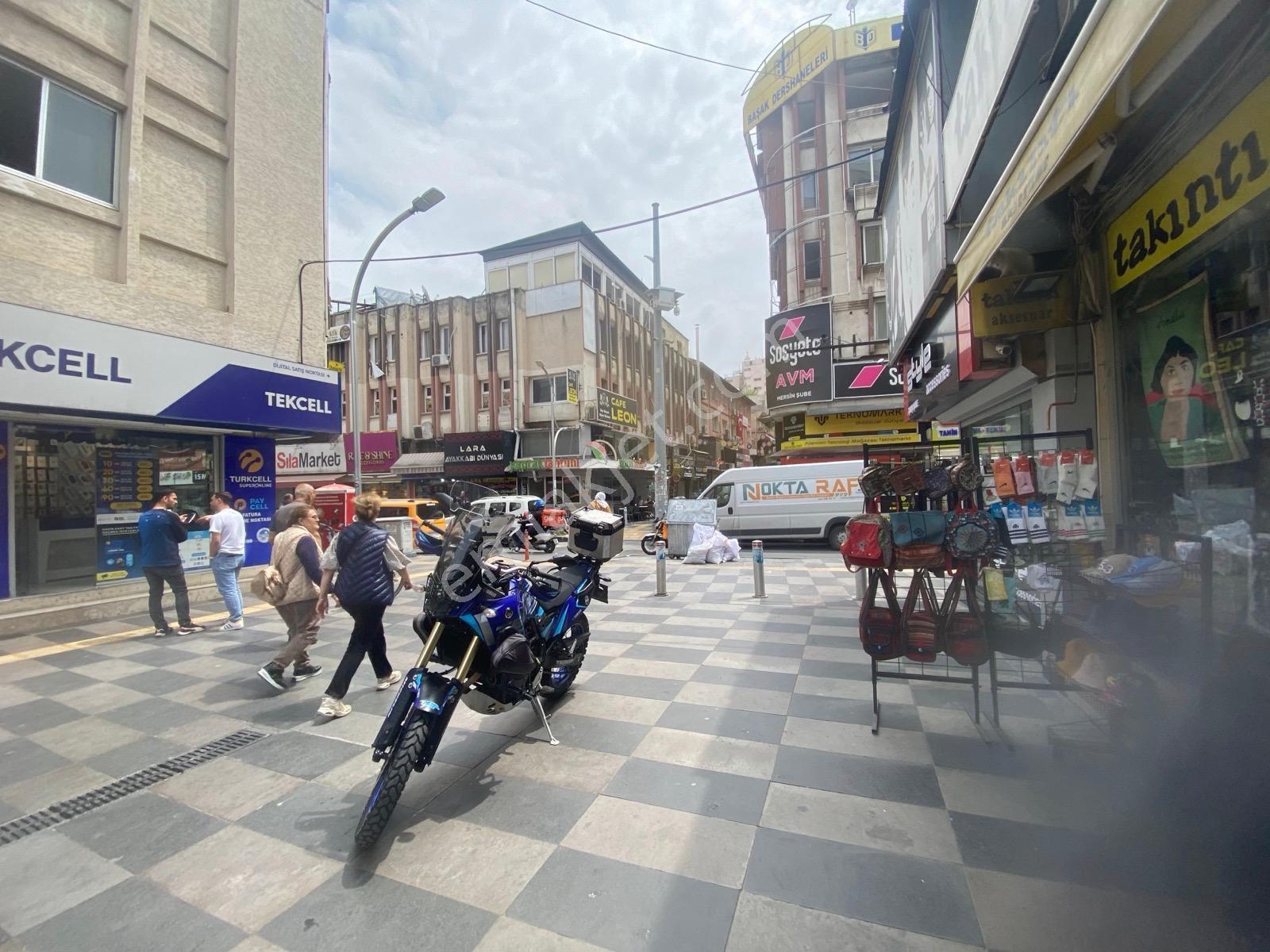 Kc Emlaktan Mersinin Göbeğinde Merkez Çarşıda Satılık Dükkan - Görsel 24
