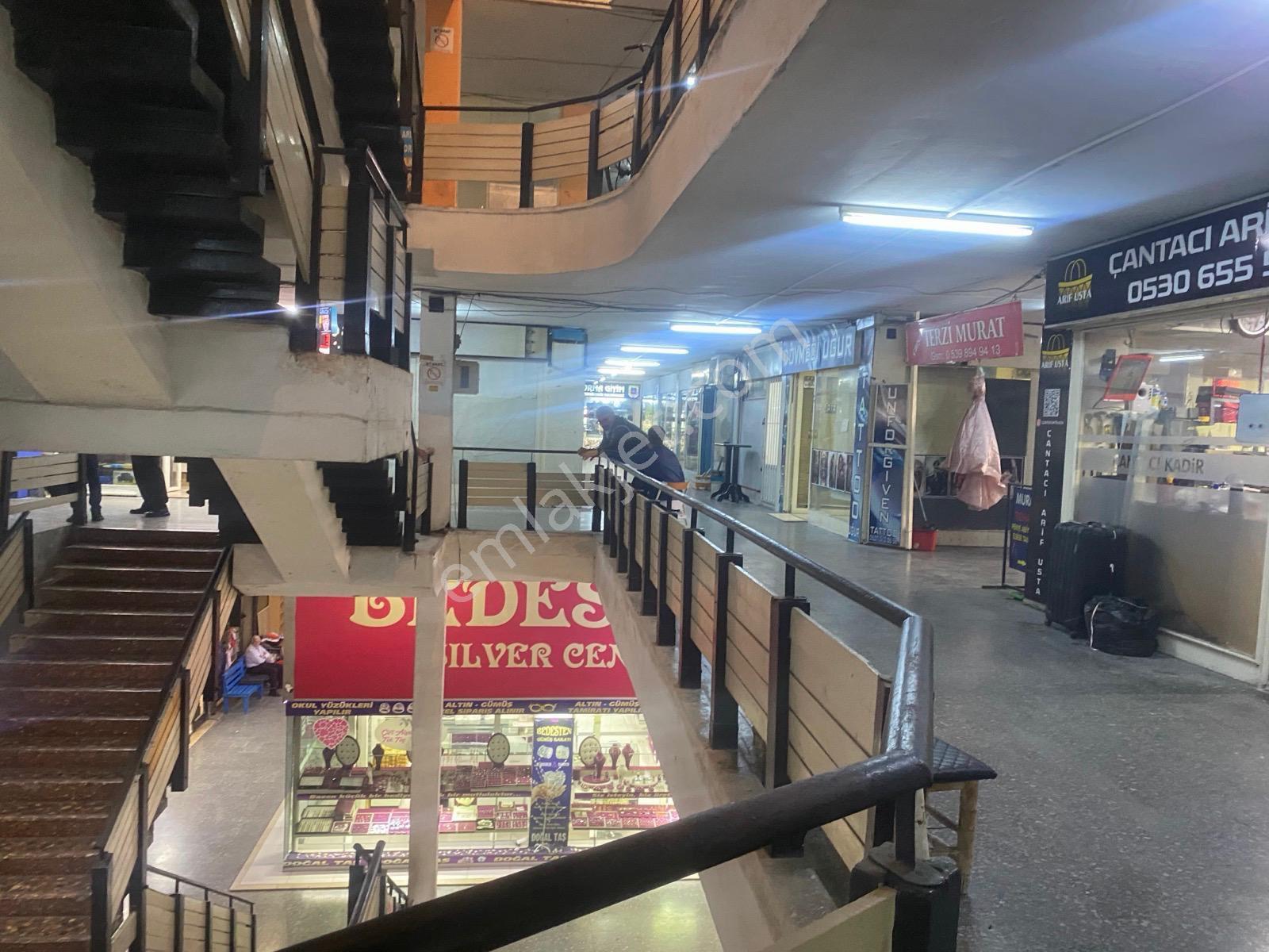 Kc Emlaktan Mersinin Göbeğinde Merkez Çarşıda Satılık Dükkan - Görsel 18