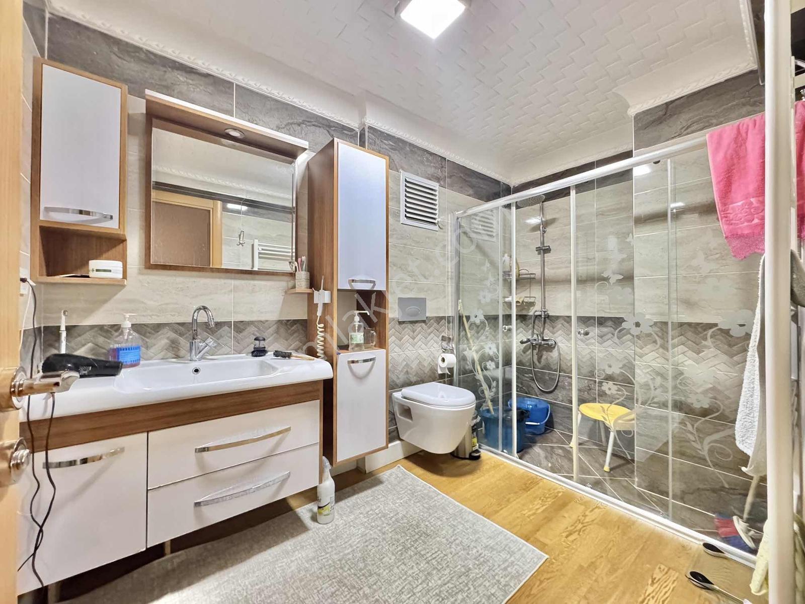 Esenkent Sitesi 9.kat 3+1 Full Yapılı 135m2 Park Manzaralı Daire - Görsel 32