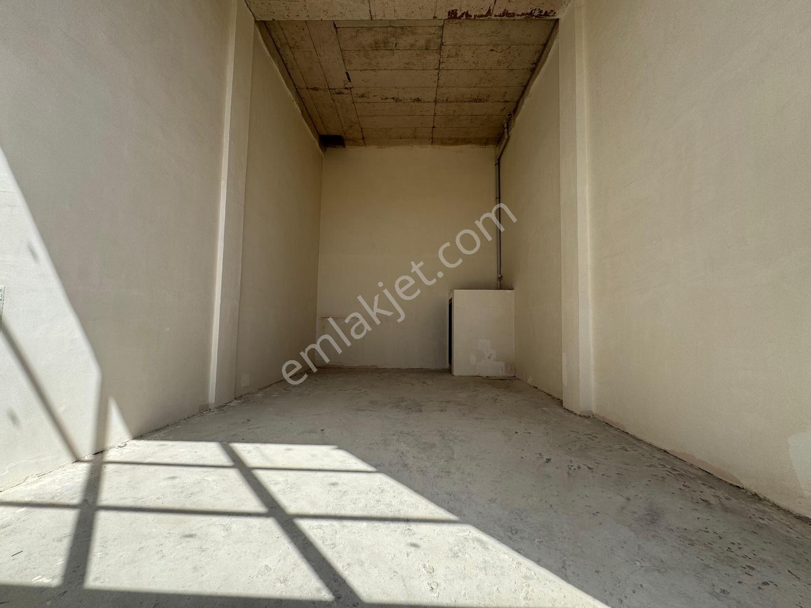Yenikent Fevzi Çakmak Mah. Sıfır 87 M² Na-tamam Kiralık Dükkan - Görsel 3