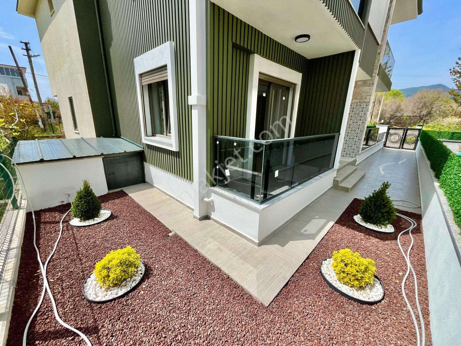 Gümüşden Gürede Denize Sadece 50m Müstakil Bahçeli Şık 3+1 Villa - Görsel 9